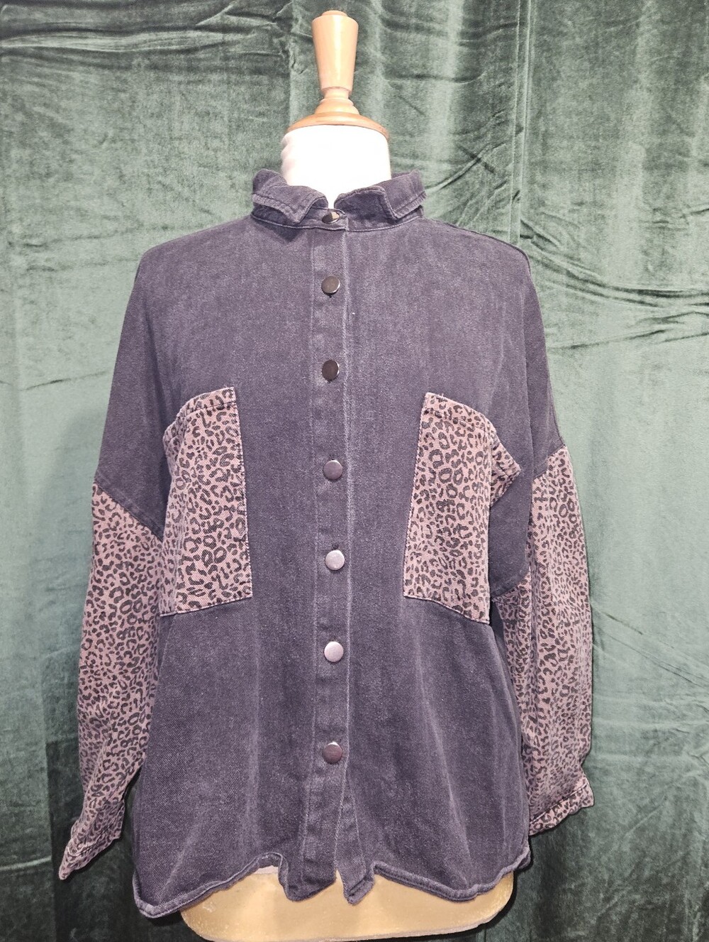 POL Leopard Print Shacket - Picture 2 of 5